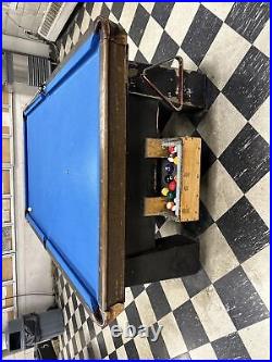10 Ft Pool Table For Sale