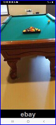 American Heritage 8 ft pool table