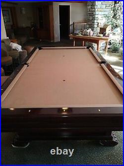 Brunswick Windsor 9' pool table tan Worsted Wool felt and in Great shape