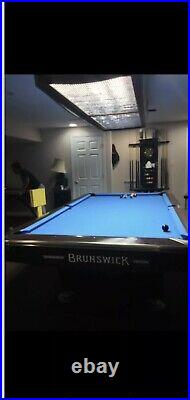 Brunswick gold crown II-V (2-5) 9pool table Light Non Shadowing Mint Cond