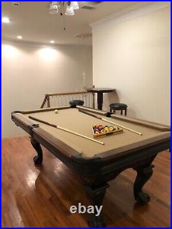 Brunswick / tournament pool table 6 foot, wood, great condition, Brunswick