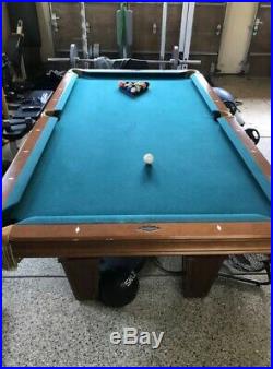 Full Pool Table Set Billiard Table With 6 Cue Sticks And Balls