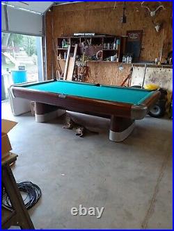 Vintage/Antique Brunswick Billiards Mid Century 9' Pool Table USA Made